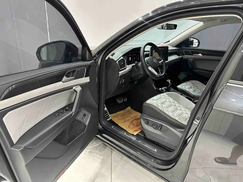 Volkswagen Tayron 2023