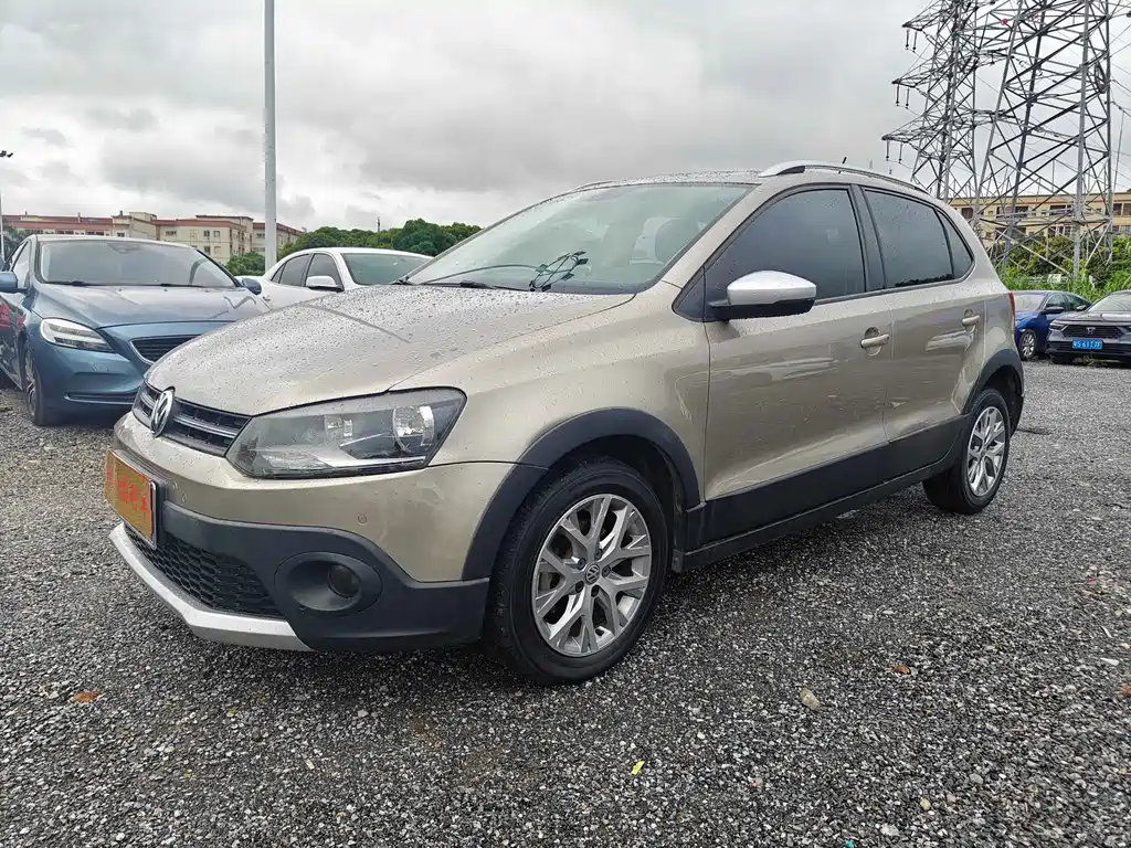 Volkswagen Polo 2015