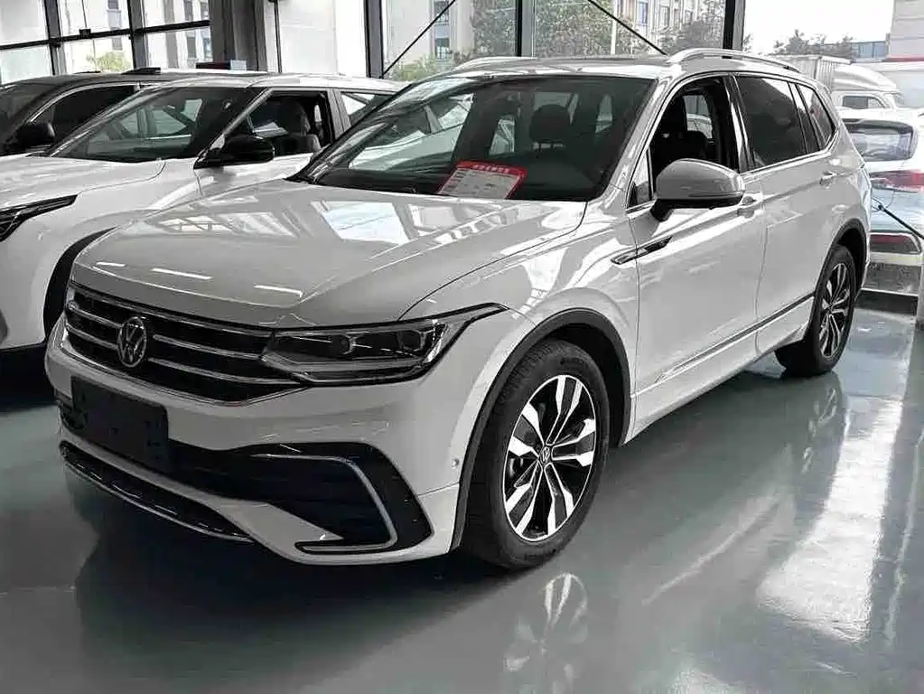 Volkswagen Tiguan L 2023