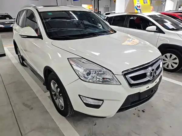 BAIC Shenbao X65 2016