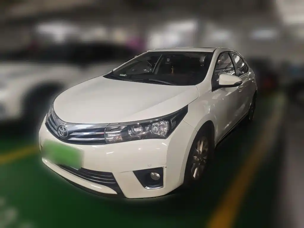 Toyota Corolla 2015 — фото 2