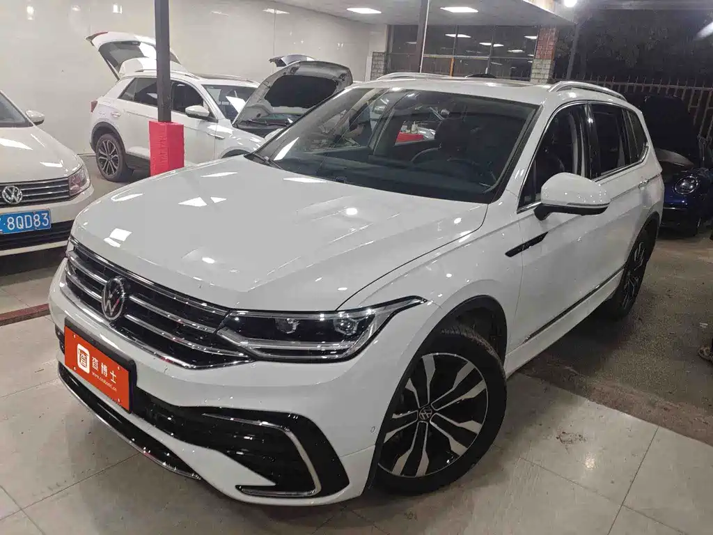 Volkswagen Tiguan L 2023