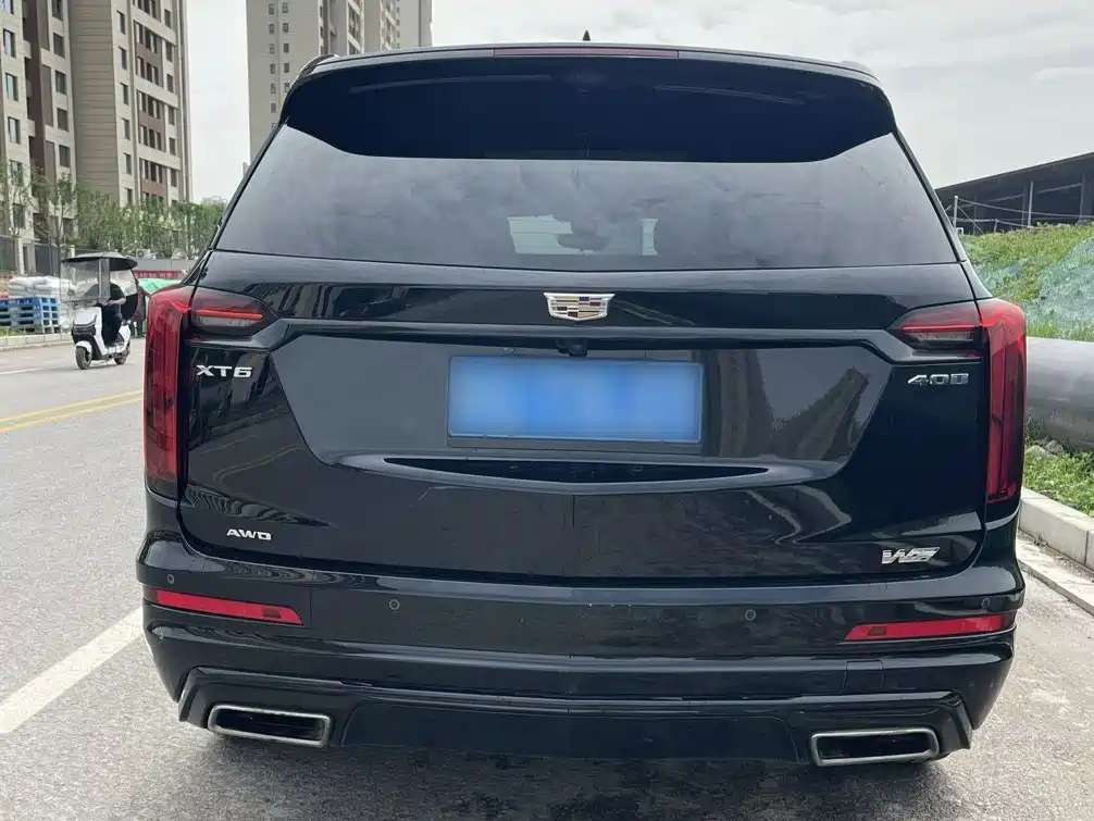 Cadillac XT6 2022 — фото 16