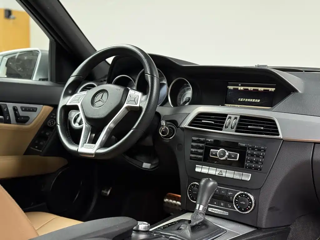 Mercedes-Benz C-Class 2013 — фото 18