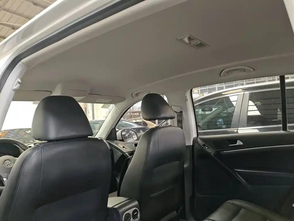 Volkswagen Tiguan 2016 — фото 18