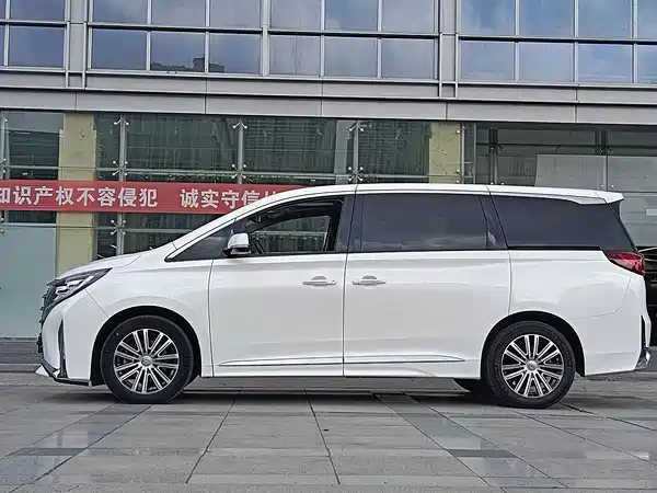 GAC Trumpchi M8 2021