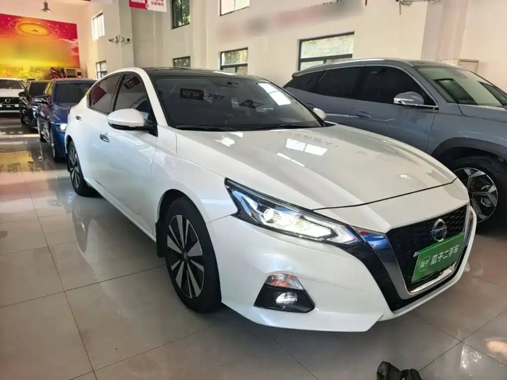 Nissan Teana 2023 — фото 4