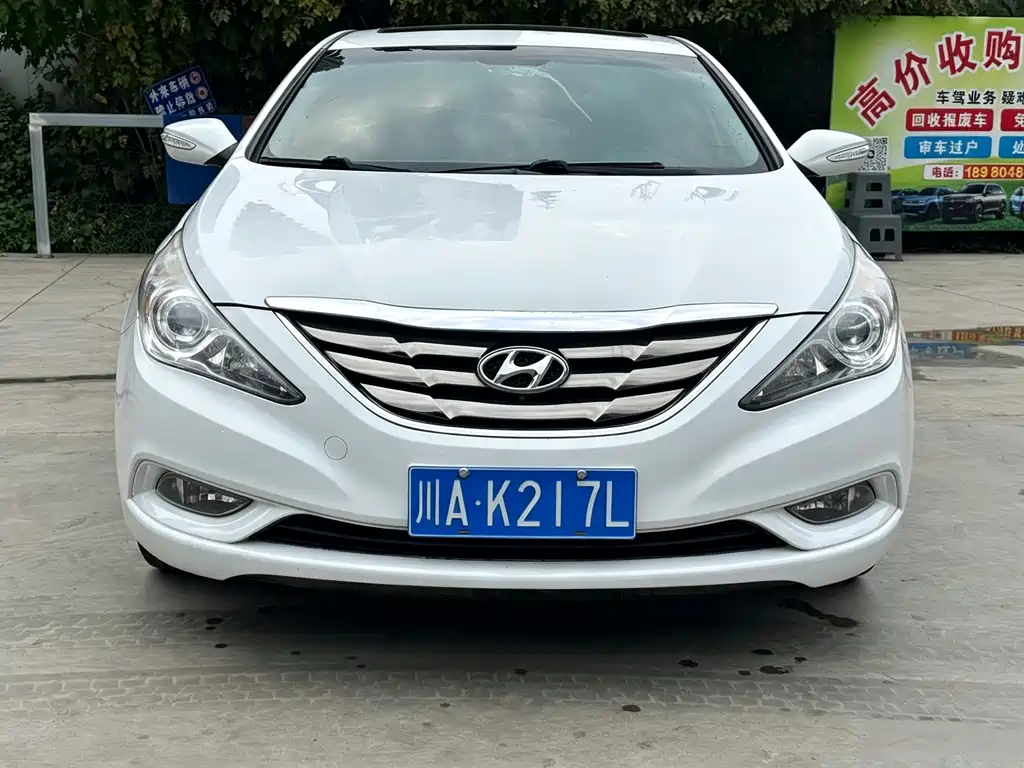 Hyundai Sonata 2012 — фото 2