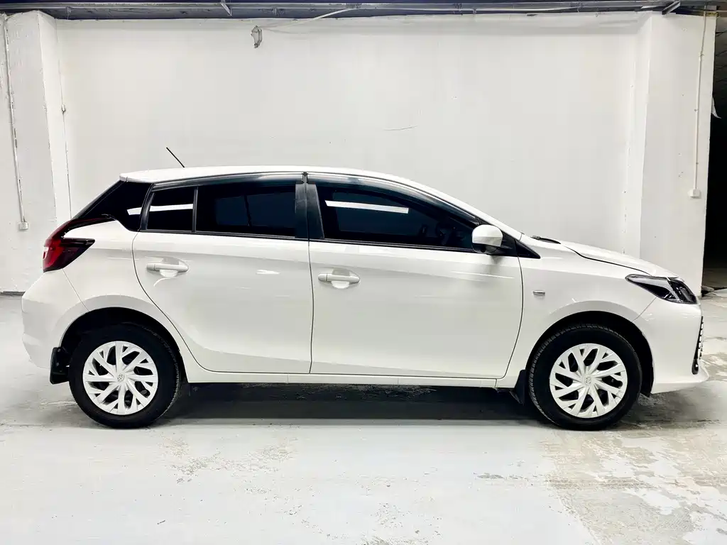 Toyota Vios FS 2021 — фото 21