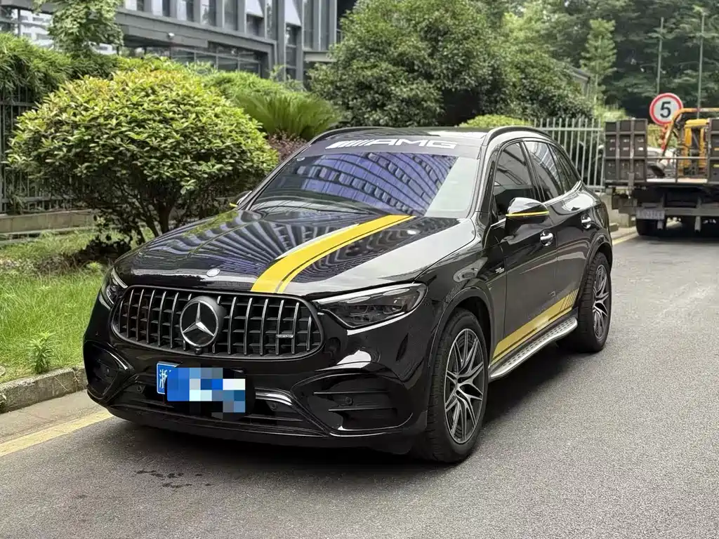 Mercedes-Benz GLC AMG 2025