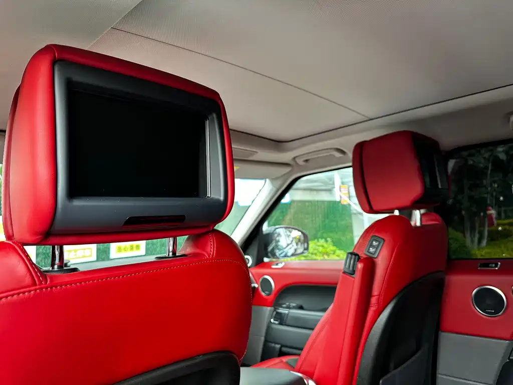 Land Rover Sport 2021 — фото 19