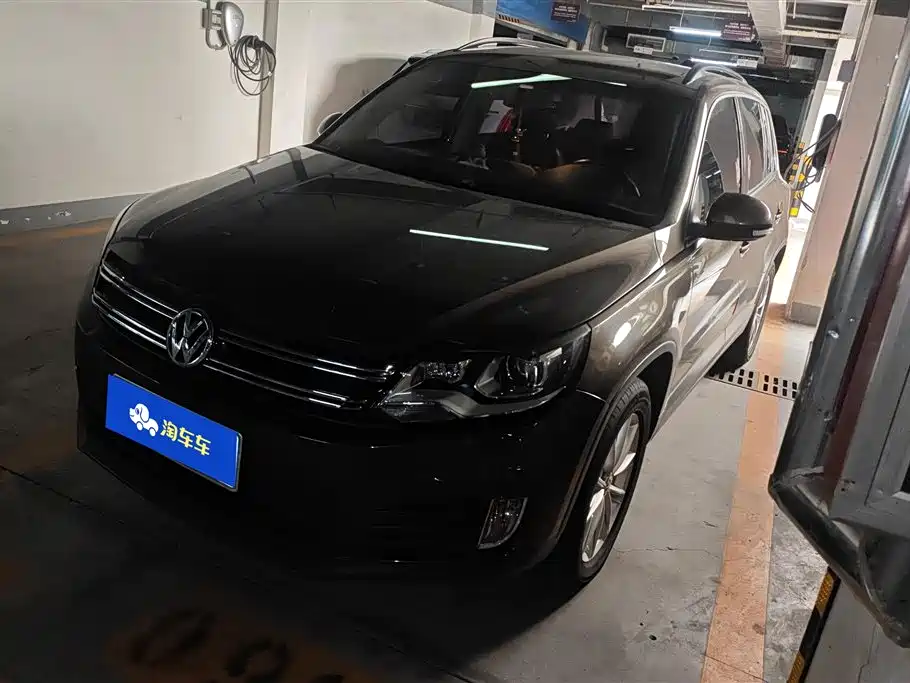 Volkswagen Tiguan 2018 — фото 1