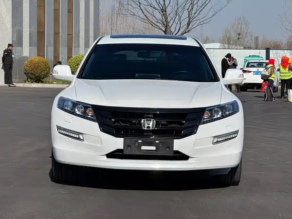 Honda Crosstour 2012