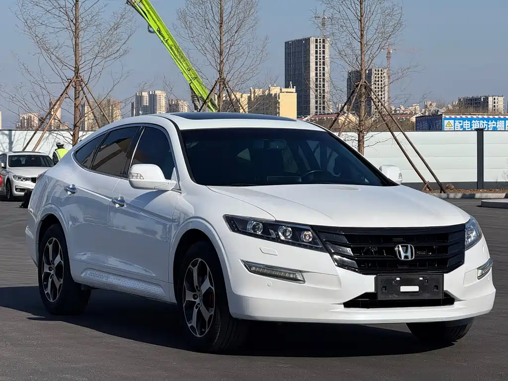Honda Crosstour 2013 — фото 3