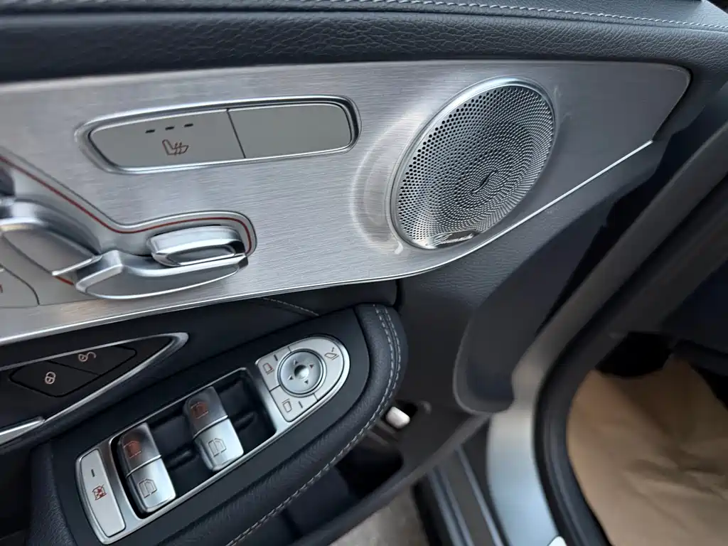Mercedes-Benz C-Class AMG 2020 — фото 6