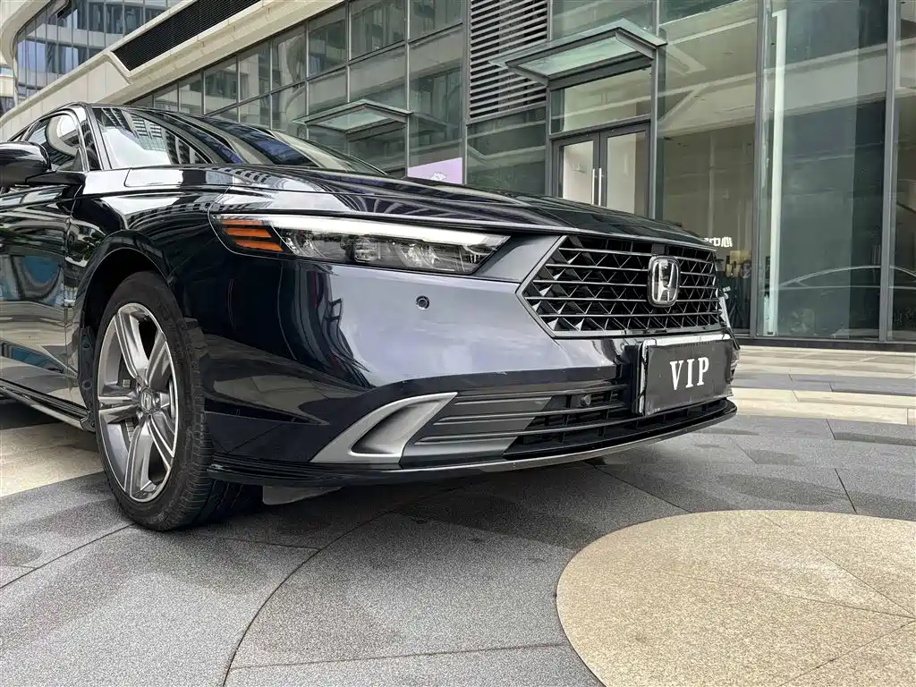 Honda Accord 2024 — фото 11