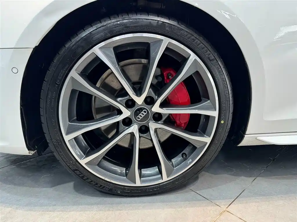 Audi A4L 2022