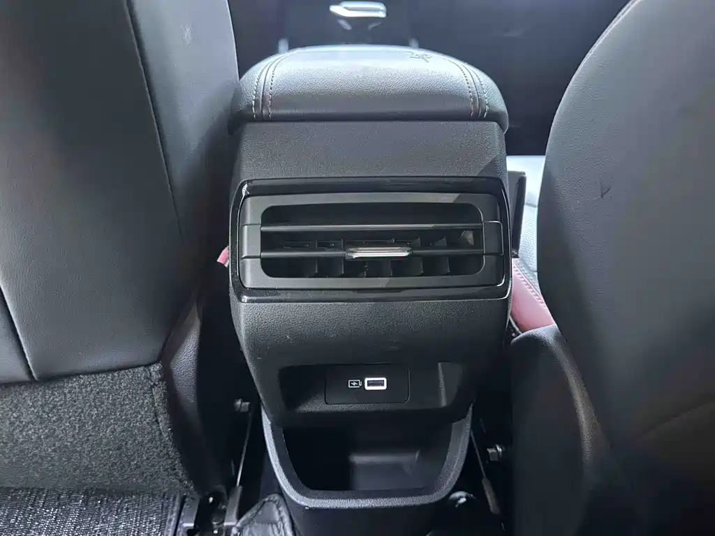 Geely Emgrand S 2023 — фото 18