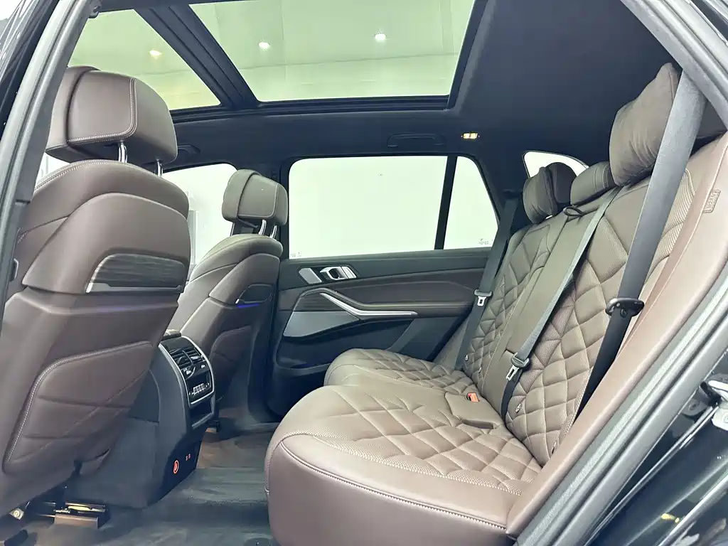 BMW X5 2023 — фото 11