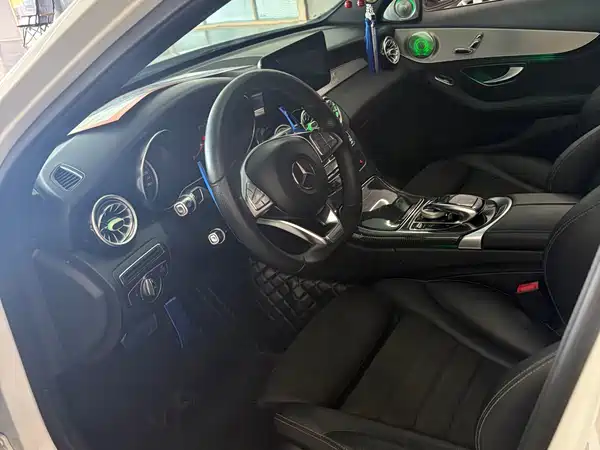 Mercedes-Benz C-Class 2017