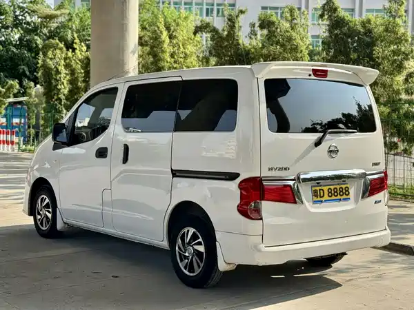 Nissan NV200 2018