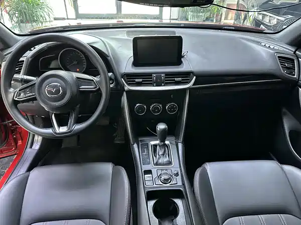 Mazda CX-4 2018