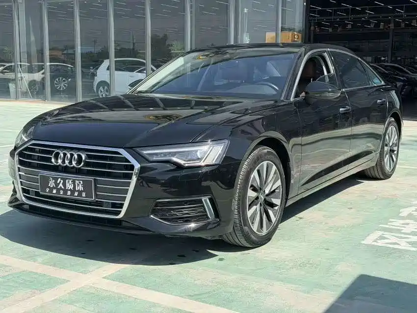 Audi A6L 2020 — фото 1