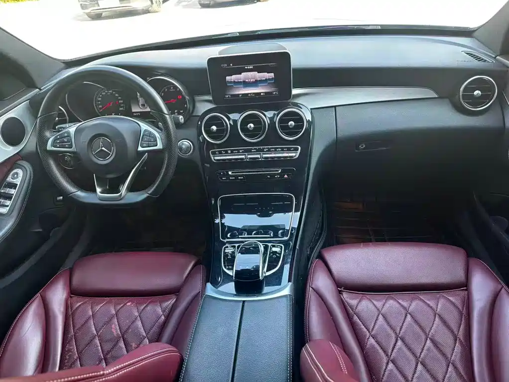 Mercedes-Benz C-Class 2018 — фото 13