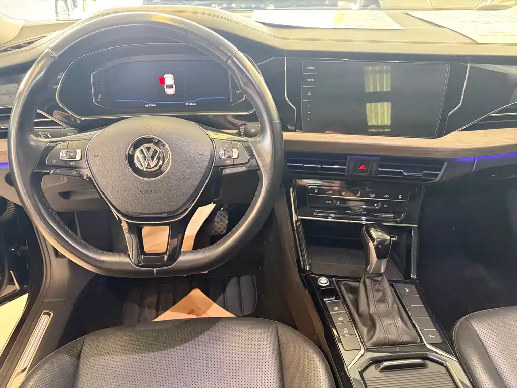 Volkswagen Passat 2020 — фото 6
