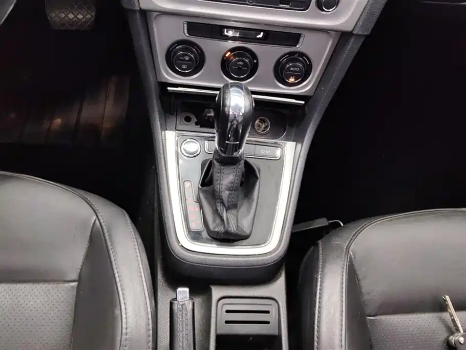 Volkswagen Gran Lavida 2016 — фото 16