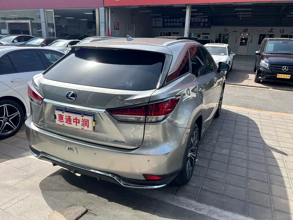 Lexus RX 2020 — фото 5