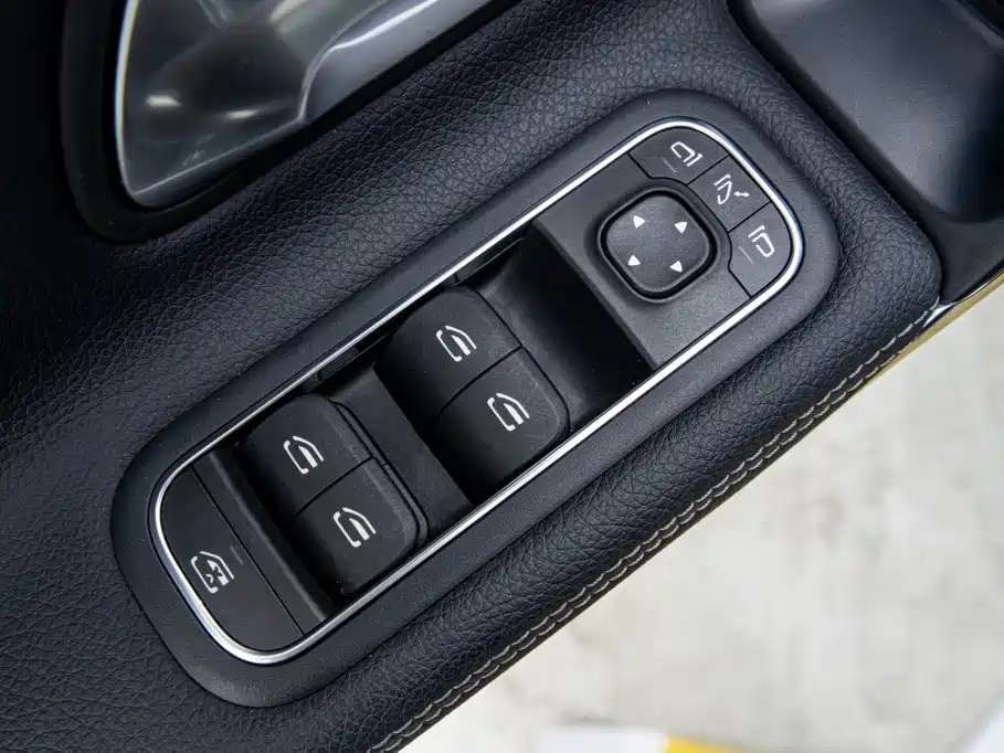 Mercedes-Benz A-Class 2020 — фото 14
