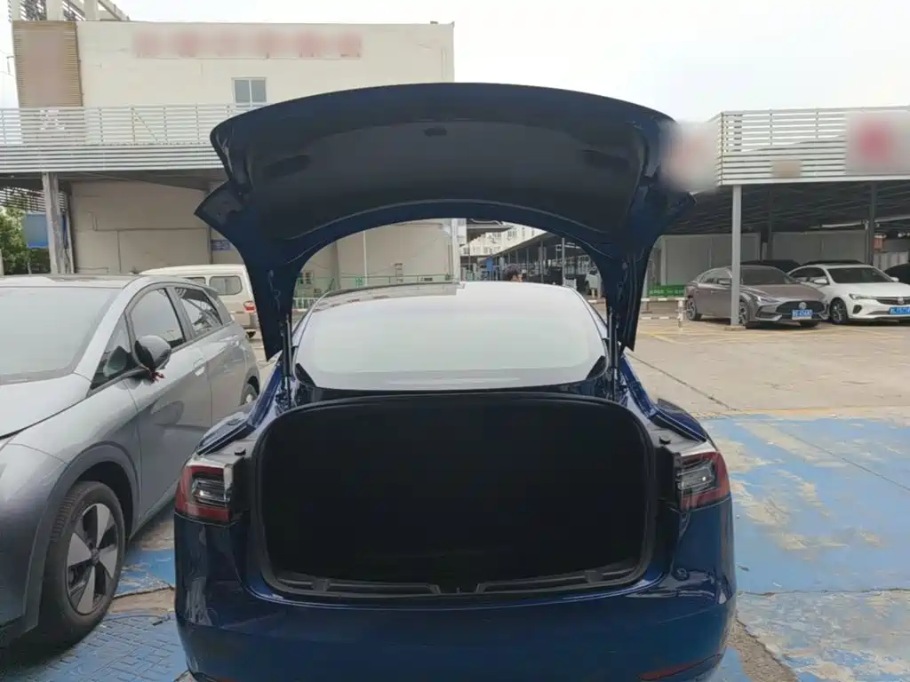 Tesla Model 3 2019 — фото 19