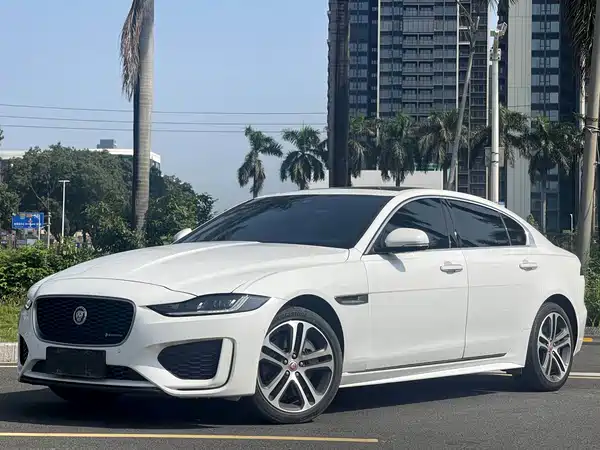 Jaguar XEL 2021