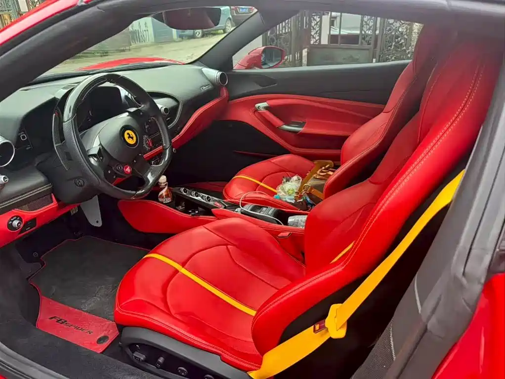 Ferrari F8 2022 — фото 3