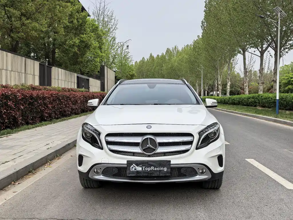 Mercedes-Benz GLA 2016 — фото 2