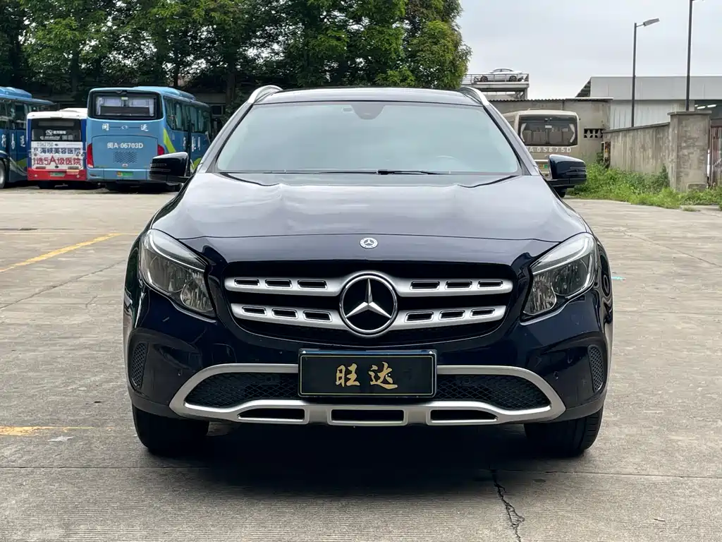 Mercedes-Benz GLA 2018 — фото 2