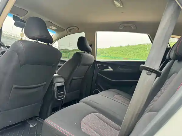 Baojun 560 2016