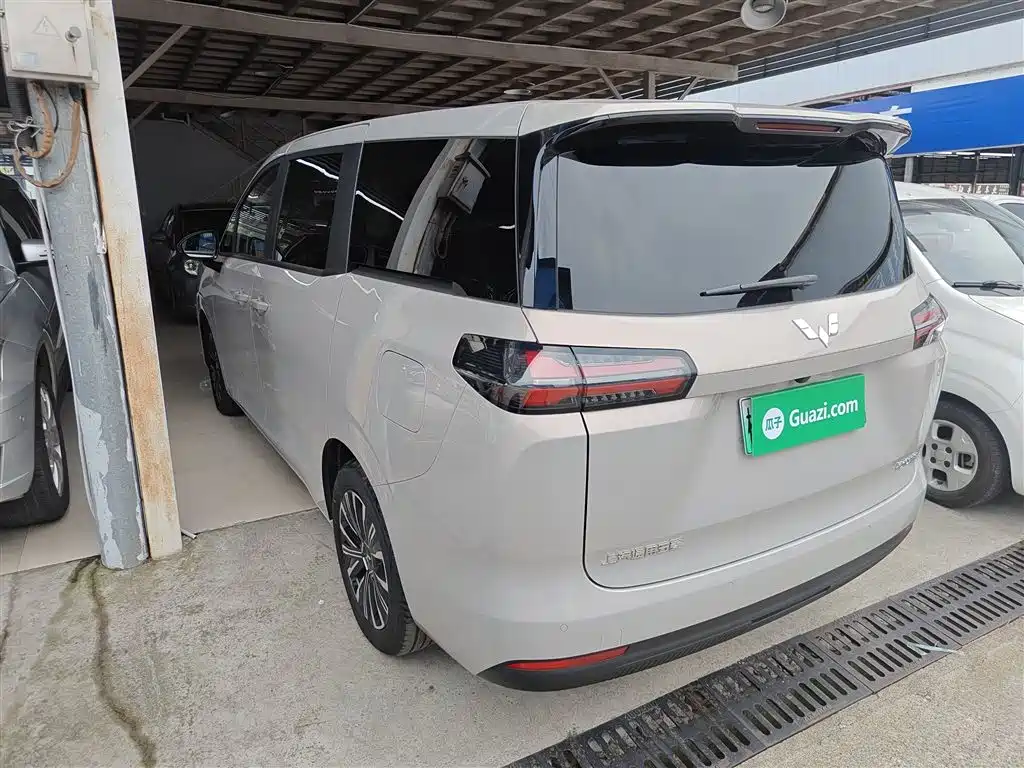 Wuling Starlight 730 EV 2025 — фото 23