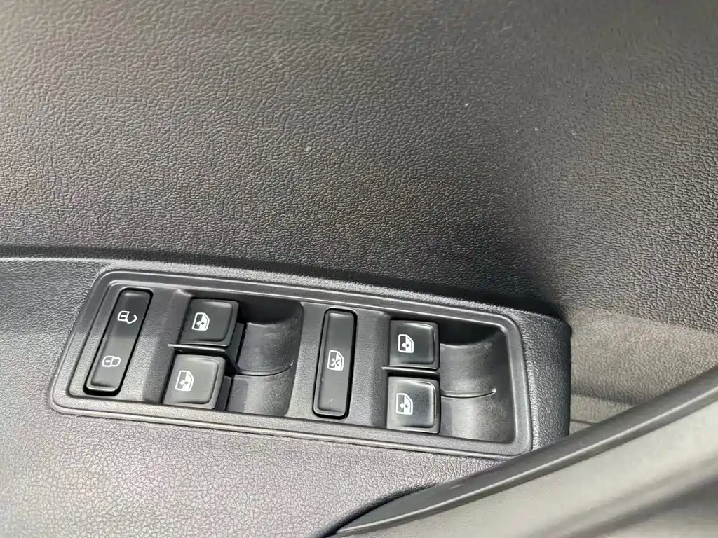 Volkswagen Santana 2019 — фото 17