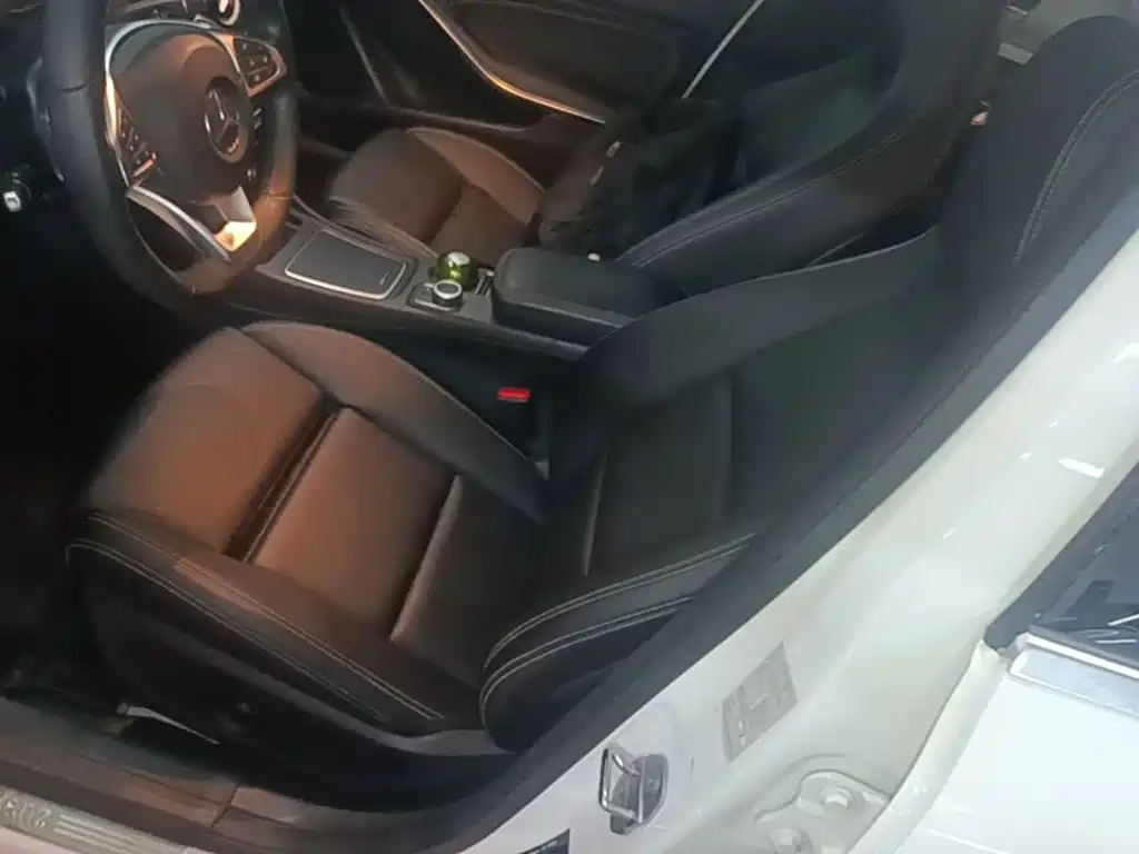 Mercedes-Benz GLA 2019 — фото 15