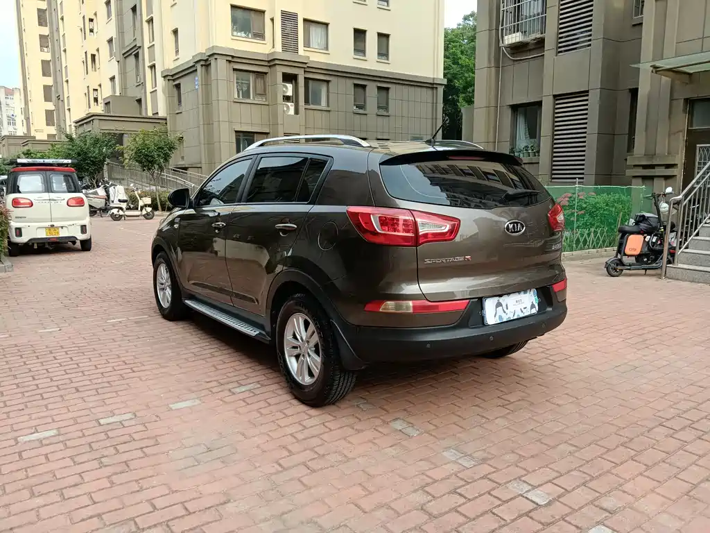 Kia Sportage 2013 — фото 4