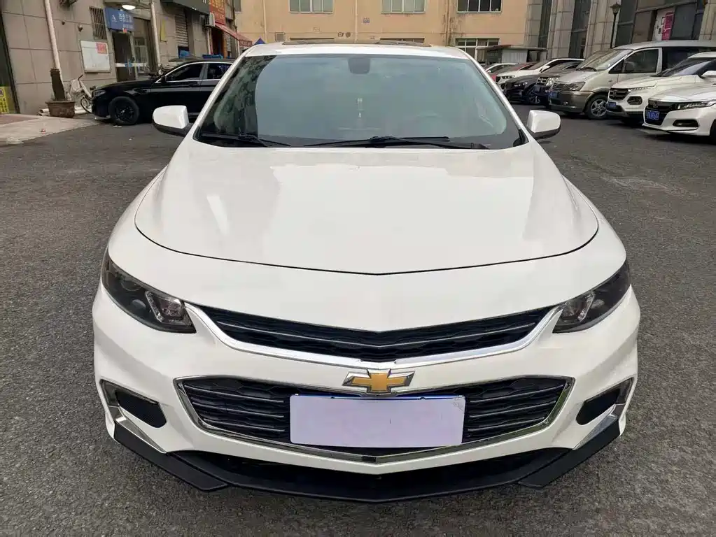 Chevrolet Malibu XL 2017 — фото 1