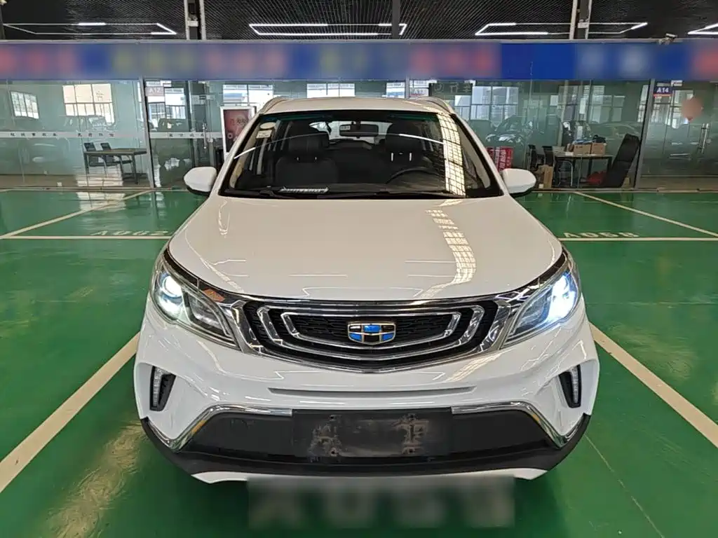 Geely Vision X3 2018 — фото 3