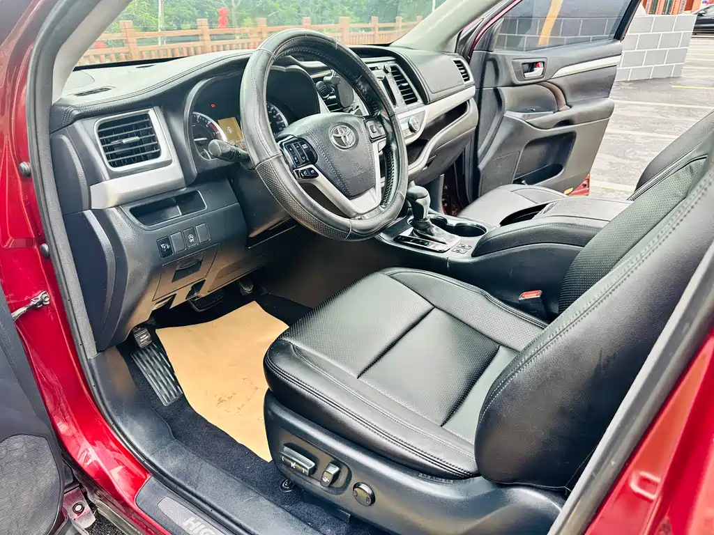 Toyota Highlander 2016 — фото 14