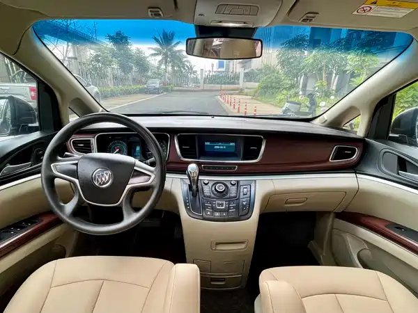 Buick GL8 2014