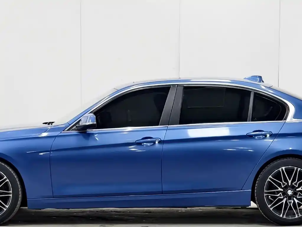 BMW 3 Series 2015 — фото 7