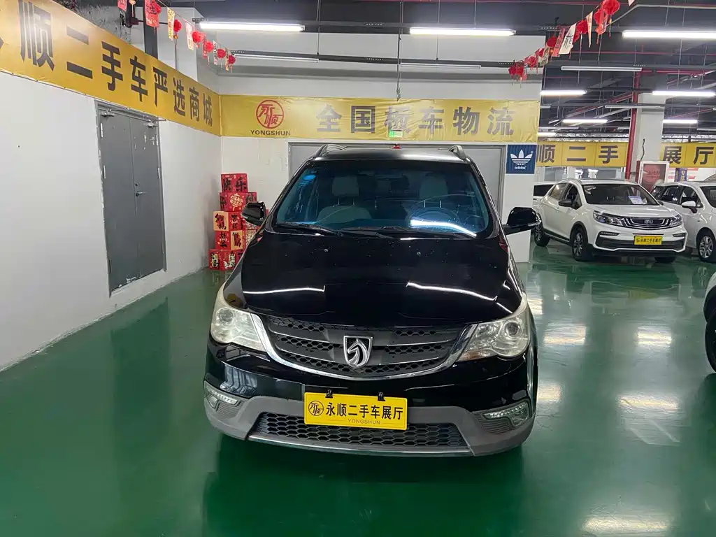 Baojun 730 2014