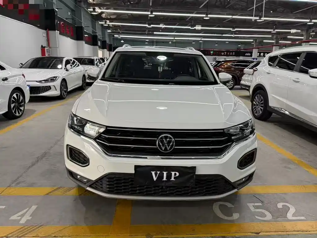 Volkswagen T-Roc 2023
