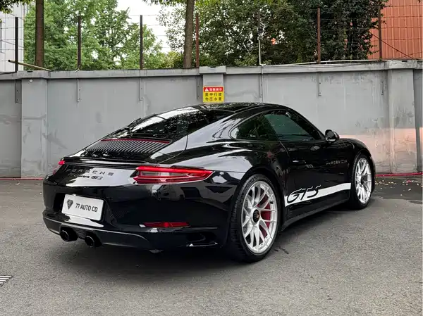 Porsche 911 2017